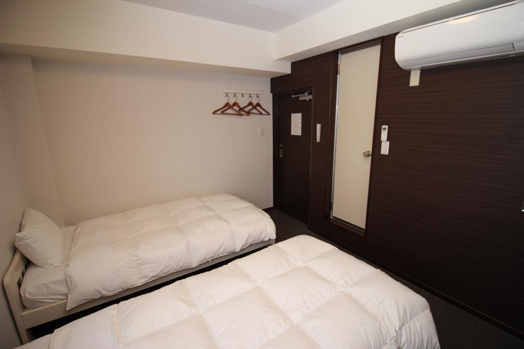 Hotel Chrysantheme Кіото Екстер'єр фото